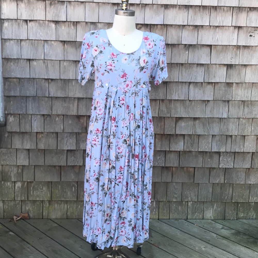 Passports Empire Waist Floral Print Crepe Dress